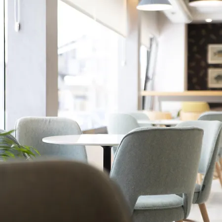 Hotell Maruxia *** Superior 3*