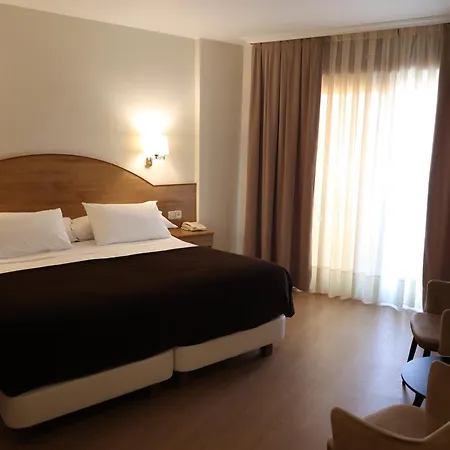 Maruxia *** Superior O Grove