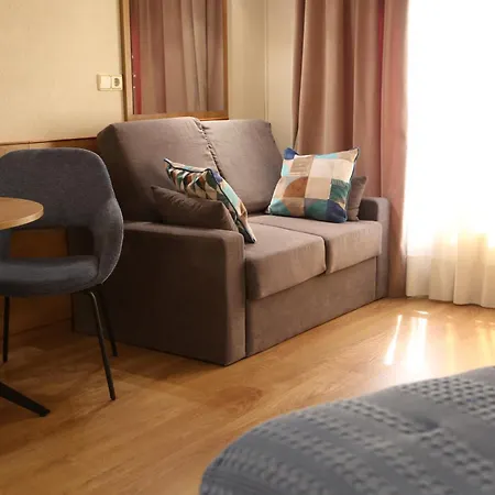 Maruxia *** Superior