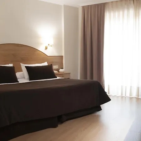 Maruxia *** Superior