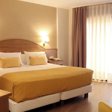 Maruxia *** Superior O Grove