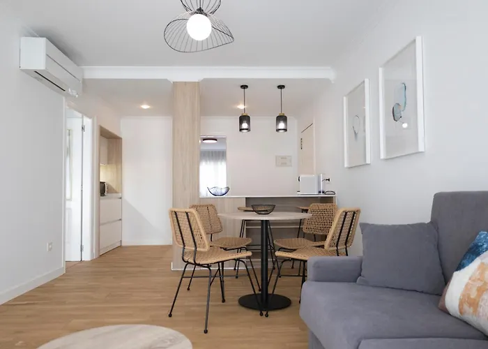 Maruxia *** Superior O Grove